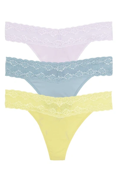 Natori Bliss Perfection Lace Trim Thong In Ctrne/grp Ice/wndy Bl