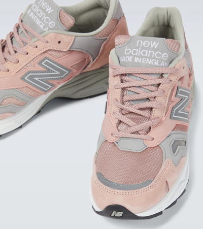Shop New Balance Made In Uk 920 Sneakers In Pink/grey