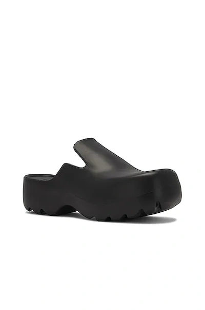 Bottega Veneta Chunky Rubber-sole Slides In Black