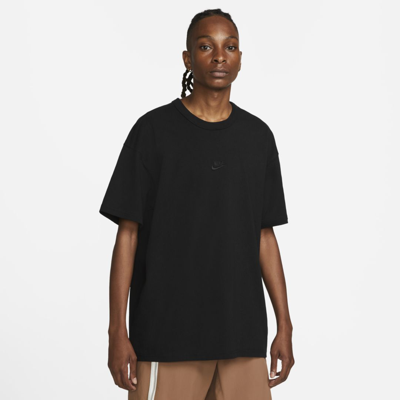 Shop Nike Men's  Sportswear Premium Essentials T-shirt In Black