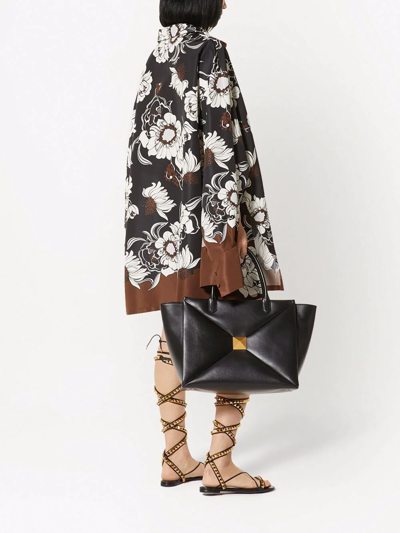Valentino Roman Stud Tote In Black