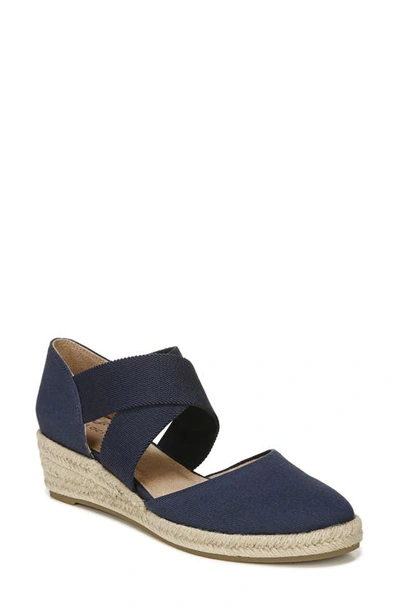 Lifestride Shoes Keaton Espadrille Wedge Sandal In Navy Solid