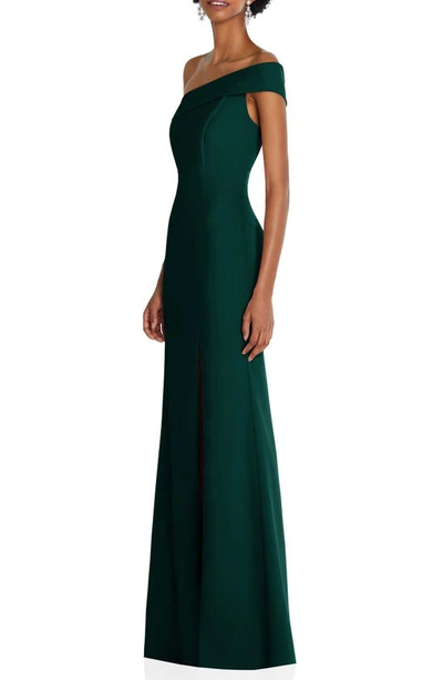 After Six Asymmetrical Off-the-shoulder Cuff Trumpet Gown With Front Slit In Evergreen