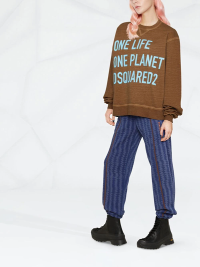 Shop Dsquared2 Slogan-print Sweatshirt In Braun