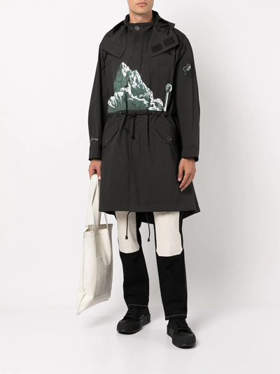 Shop Undercover Graphic-print Cotton Parka In Green