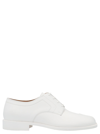 Shop Maison Margiela Tabi Lace-up Shoes In White