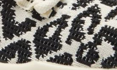 Steve Madden Maxima Monochrome Knit Sneaker In Leopard