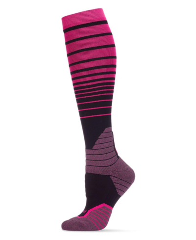 Shop Memoi Women's Gradient Compression Socks In Electric Pink