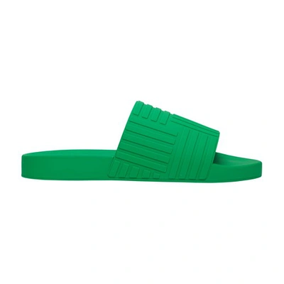 Shop Bottega Veneta Slider Sandals In Parakeet