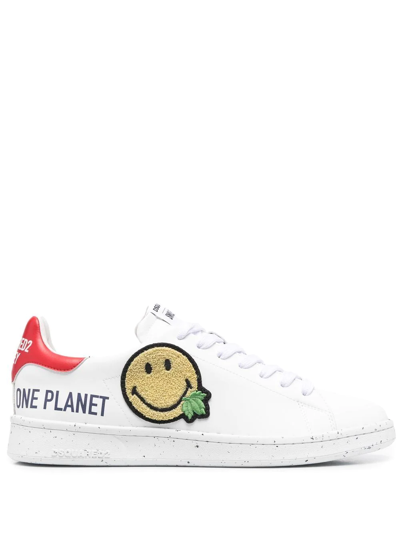 Shop Dsquared2 One Planet Detail Sneakers In White