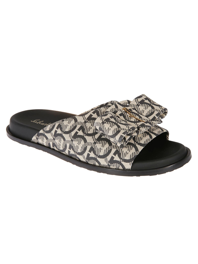 Shop Ferragamo Virgin Sliders In Beige/black