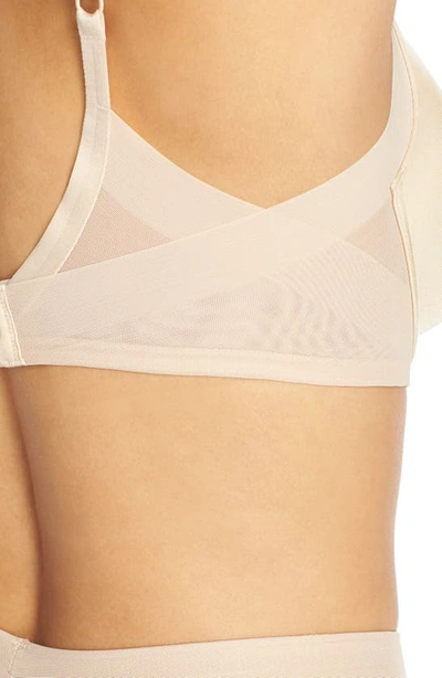 Shop Gucci Ultimate Side Smoother Underwire T-shirt Bra In Sand