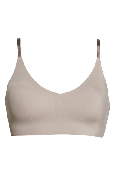 True & Co Womens True Body Triangle Convertible Strap Bra