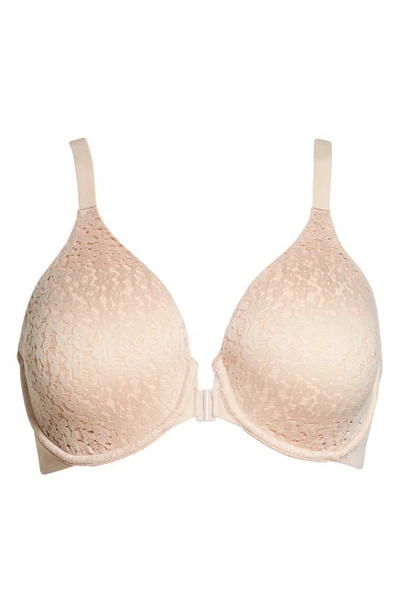 Chantelle Lingerie Norah Front Closure Molded Underwire Bra In Rose