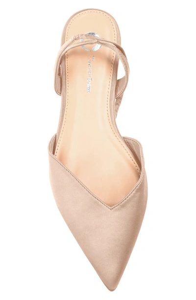 Journee Collection Lace-up Pointed-toe Flat In Nude
