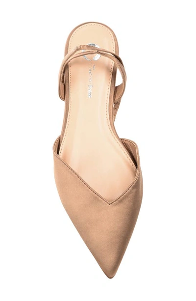 Journee Collection Lace-up Pointed-toe Flat In Taupe
