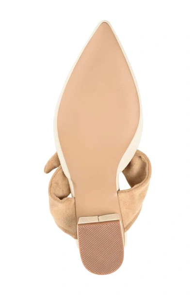 Journee Collection Melora Womens Pointed Mules In Off White