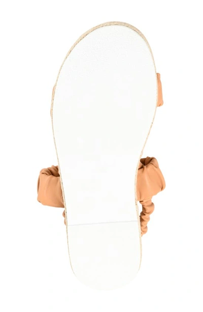 Journee Collection Womens Knowles Heeled Sandals In Mocha