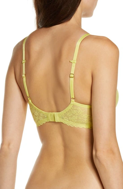 Natori Cherry Blossom Convertible Lace Plunge Bra (32dd) In Citrine