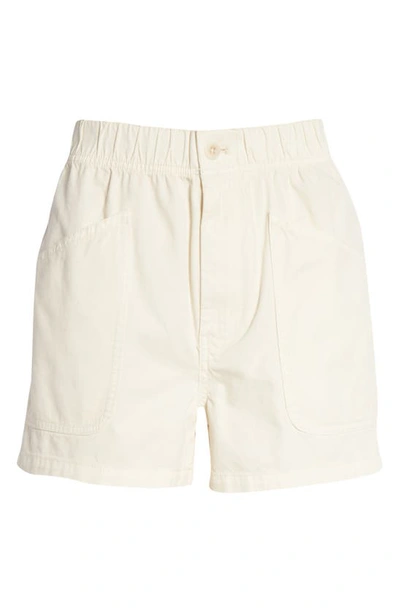 Shop Madewell Garment Dyed Pull-on Utility Shorts In Vintage Canvas