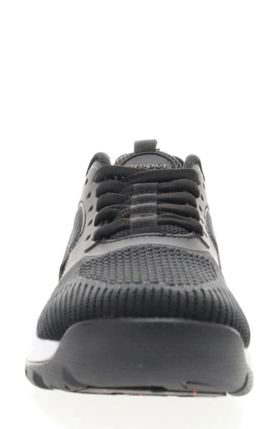 Propét Visper Sneaker In Black