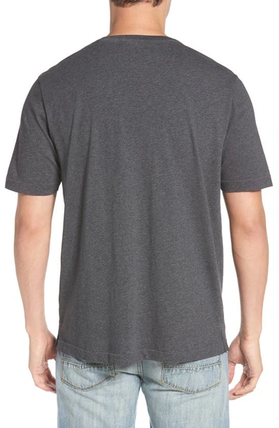 Shop Tommy Bahama New Bali Skyline T-shirt In Charcoal Heather