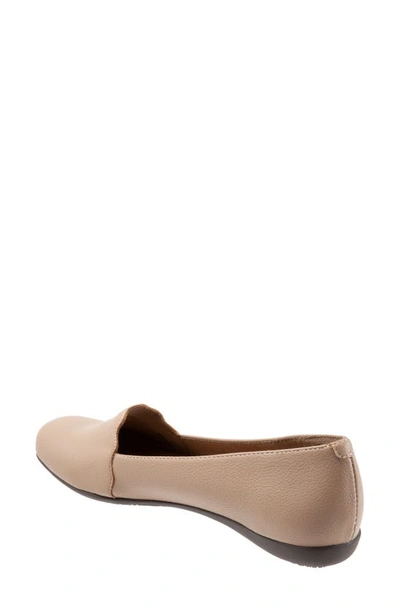 Trotters Sage Flat In Dark Taupe