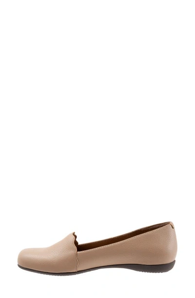 Trotters Sage Flat In Dark Taupe