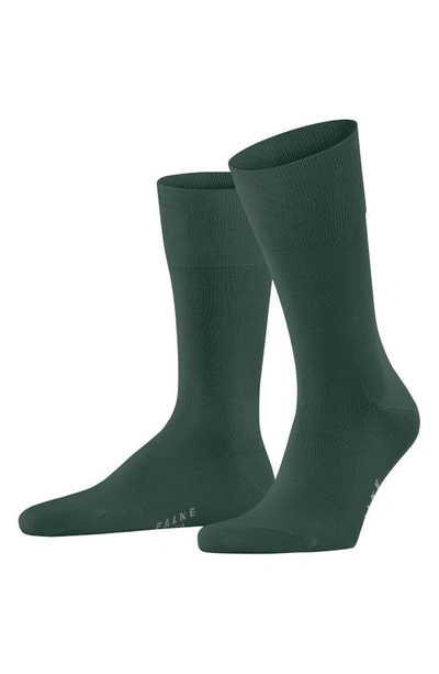 Shop Falke Tiago Cotton Dress Socks In Hunter Green