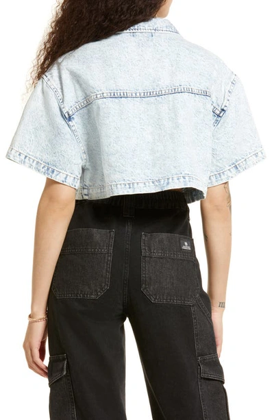 Bp. Short Sleeve Crop Nonstretch Denim Trucker Jacket In Bleached Wash