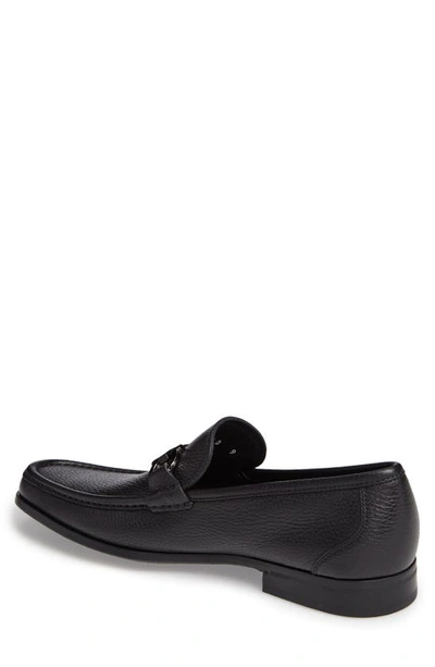 Ferragamo Gandioso Pebbled Moccasin With Gancini Ornament In Black Leather