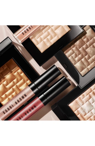 Bobbi Brown Highlighting Powder In Bronze Glow