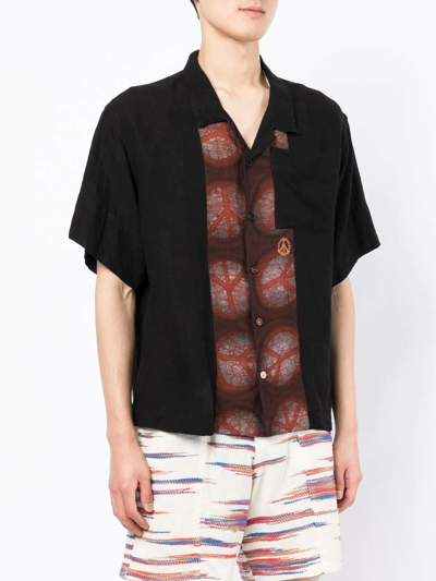Story Mfg. Greetings Short Sleeve Organic Linen Button-up Shirt In Black