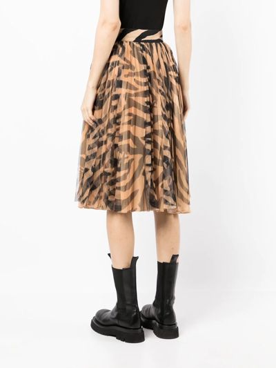Shop Off-white Zebra-print Flared Skirt In 褐色