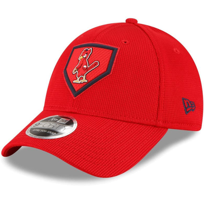 New Era Red St. Louis Cardinals 2022 Clubhouse 9forty Snapback Hat ...