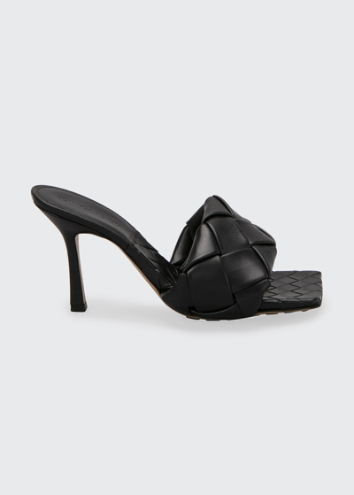 Shop Bottega Veneta The Lido Sandals In Nero