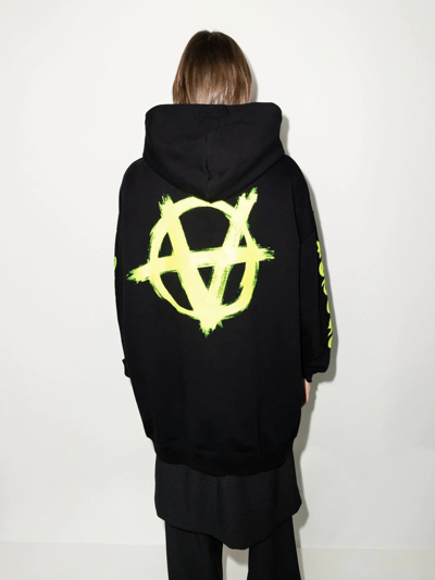 Shop Vetements Double Anarchy Logo Hoodie In Schwarz