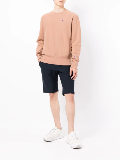Champion Logo Patch Shorts In Blau