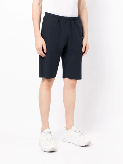 Champion Logo Patch Shorts In Blau