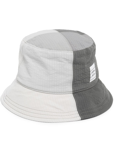Thom Browne Men Bucket Hat In Quarter Combo Seersucker In Grey