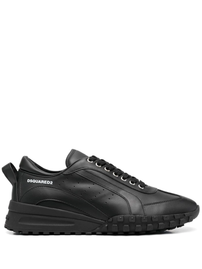 Shop Dsquared2 Panelled Low-top Sneakers In 黑色