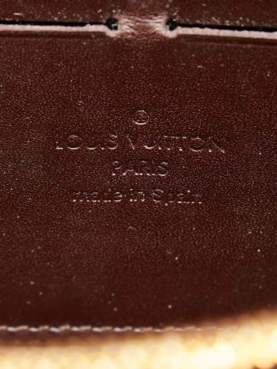 LV Lisa wallet 銀包, 名牌, 手袋及銀包- Carousell