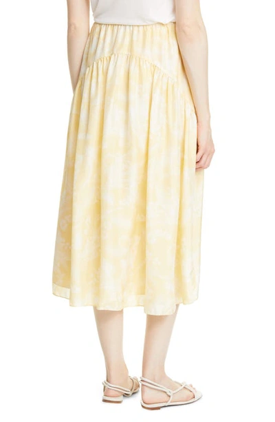 Vince Gathered Printed Silk Midi Skirt In Balm