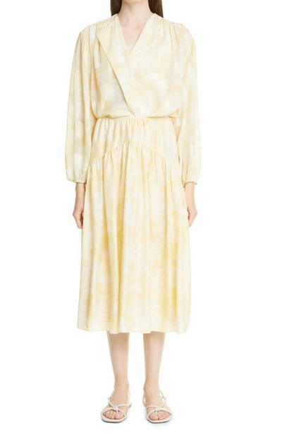 Vince Gathered Printed Silk Midi Skirt In Balm