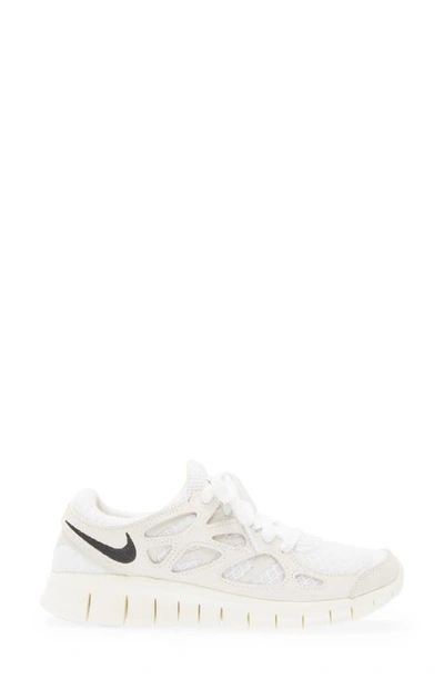 Shop Nike Free Run 2 Sneaker In White/ Black/ Bone/ Phantom