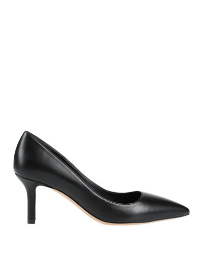 Ferragamo Pumps In Black
