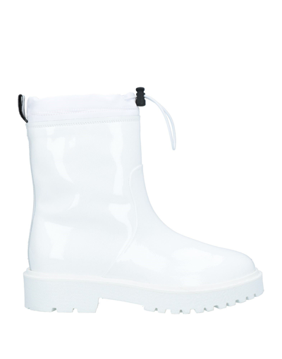 Shop Hogan Woman Ankle Boots White Size 8 Leather