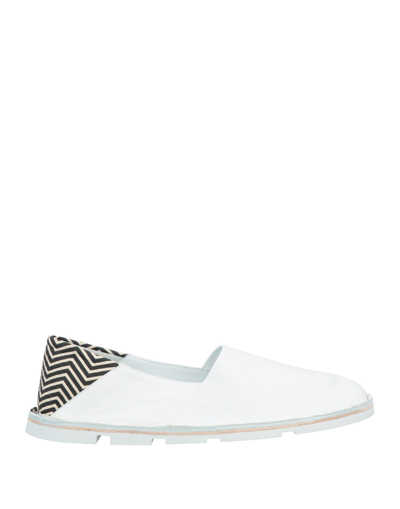 Shop Stephen Venezia Woman Loafers White Size 6 Soft Leather