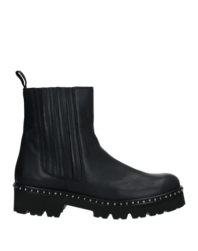 Maliparmi Ankle Boots In Black