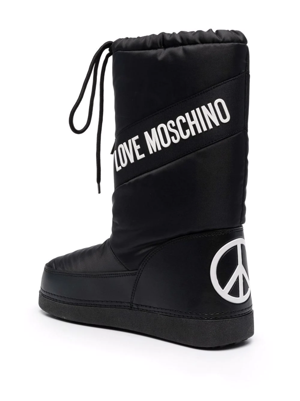 love moschino moon boots